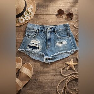 Bullhead high-rise shorts